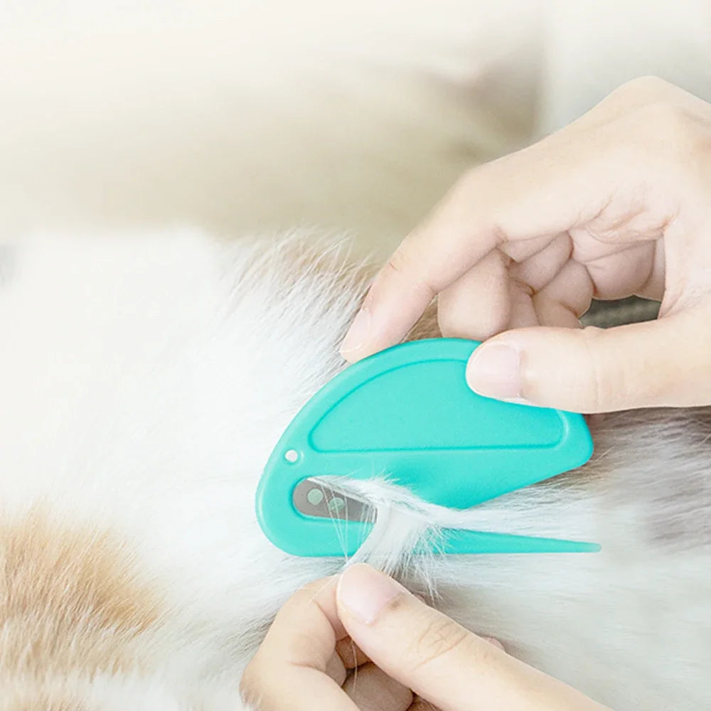 Pet Dematting Comb for Dogs – Metal Hair Knot Remover