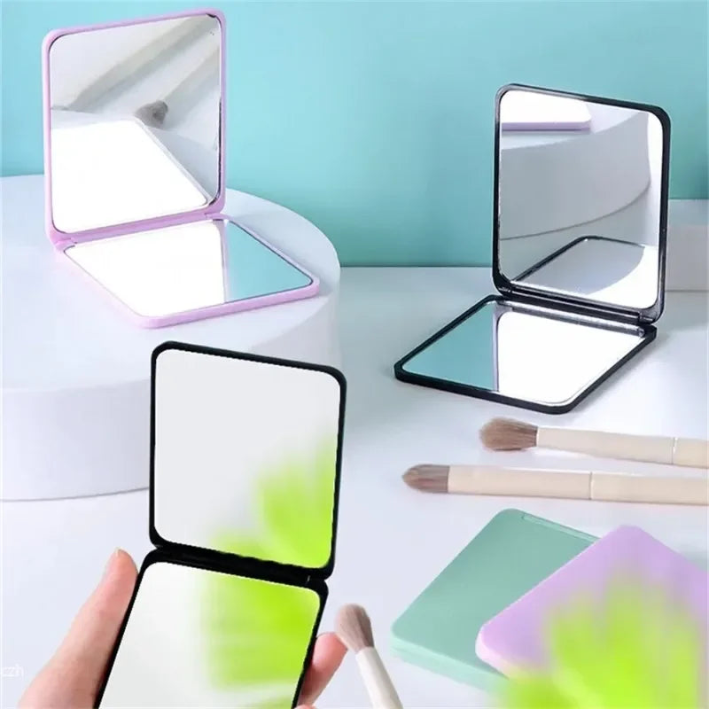 Foldable Pocket Makeup Mirror – Double-Sided Compact