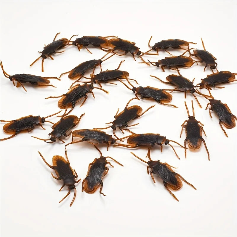 50-Piece Fake Cockroach Prank Set for Halloween & Parties