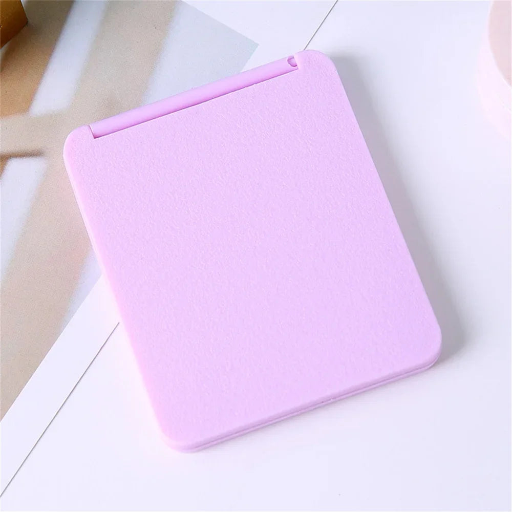 Foldable Pocket Makeup Mirror – Double-Sided Compact