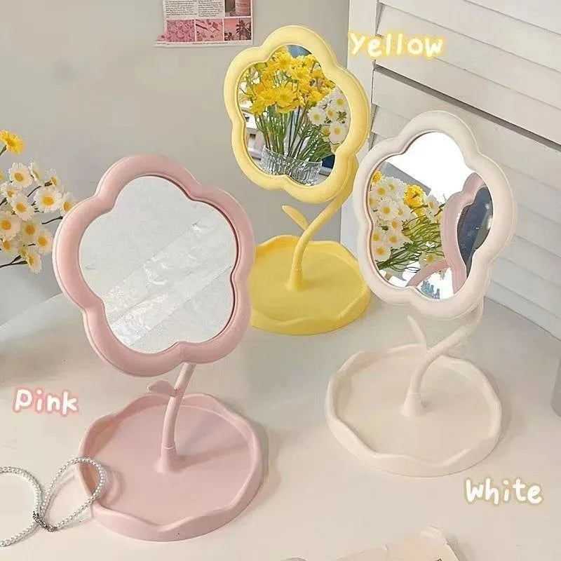 Flower Mirror – Decorative Desktop Vanity Mirror